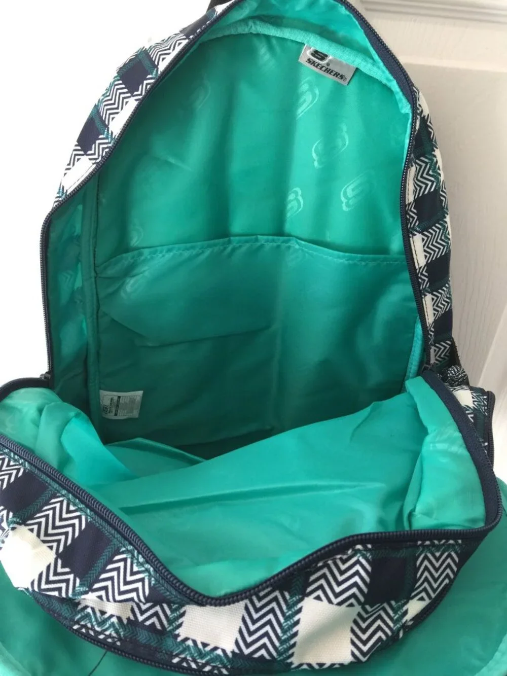 Skechers Large Navy Blue Green Plaid Laptop Backpack School Bag Knapsack